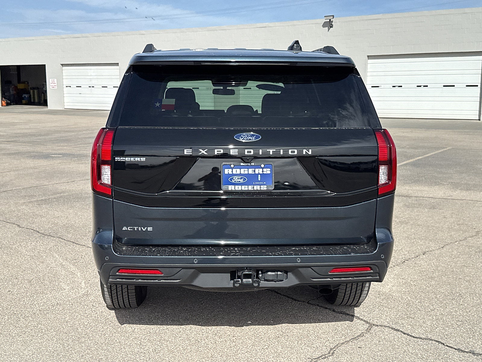 2025 Ford Expedition Active