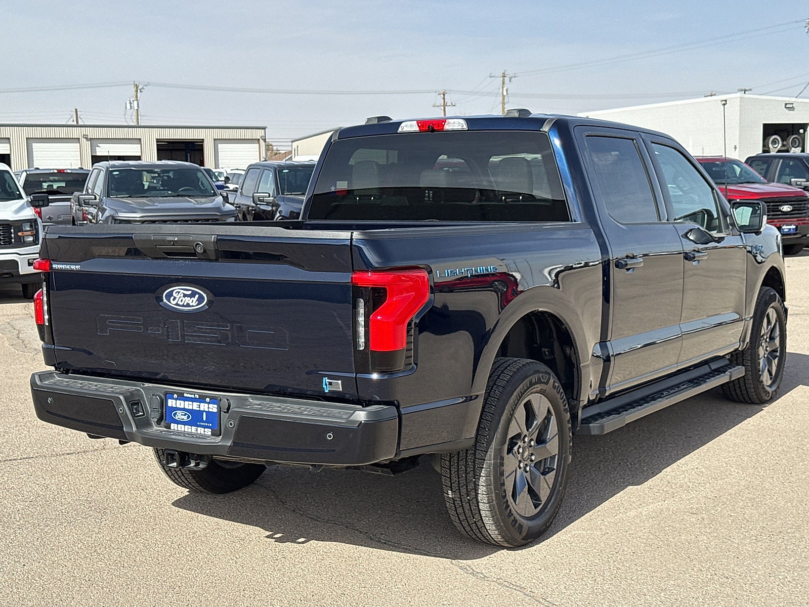 2025 Ford F-150 Lightning Flash