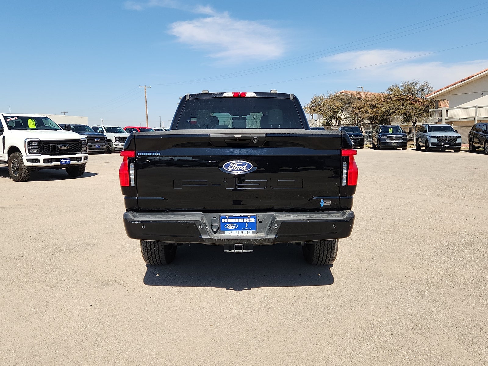 2025 Ford F-150 Lightning Flash