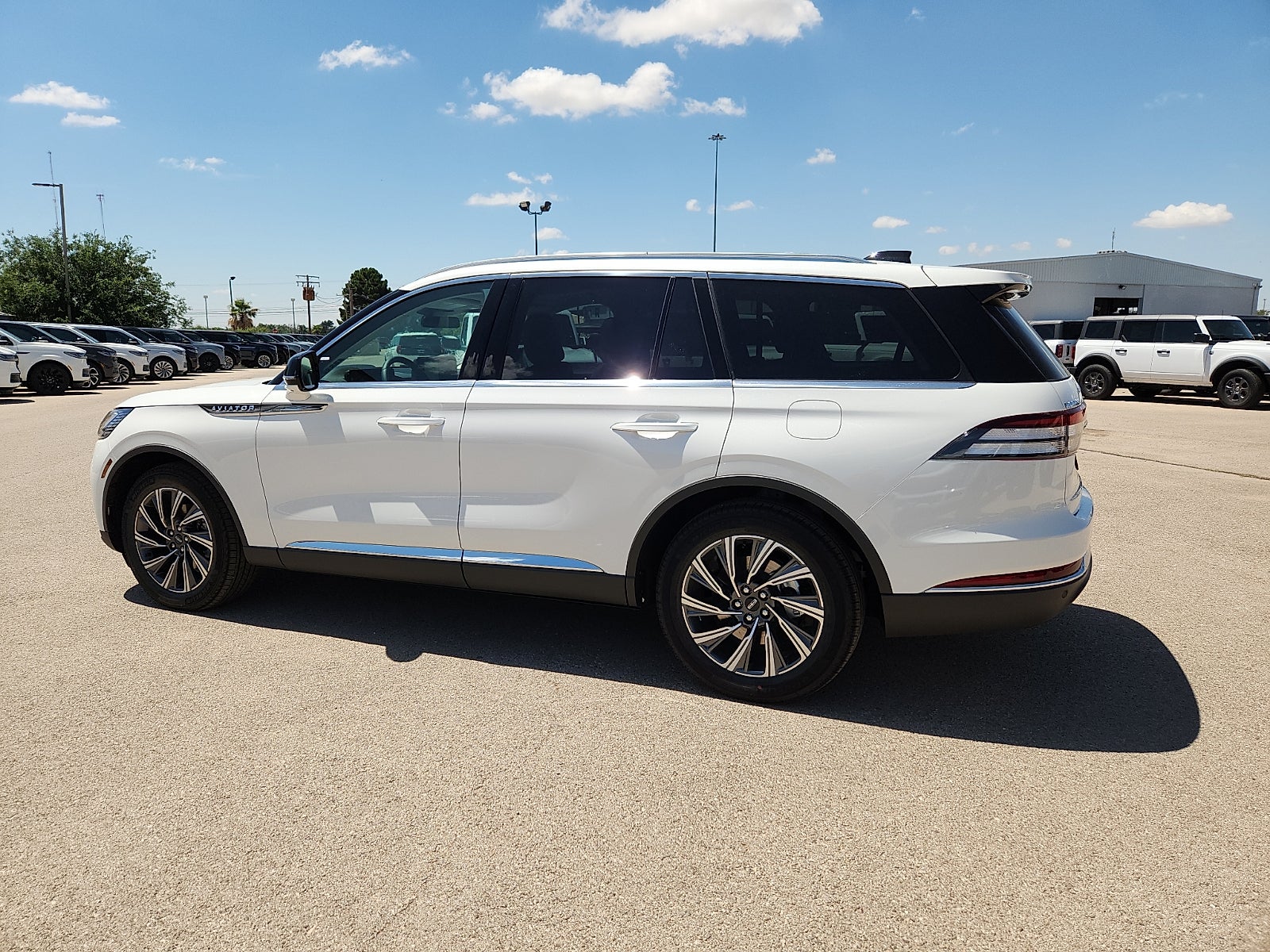 2026 Lincoln Aviator Premiere