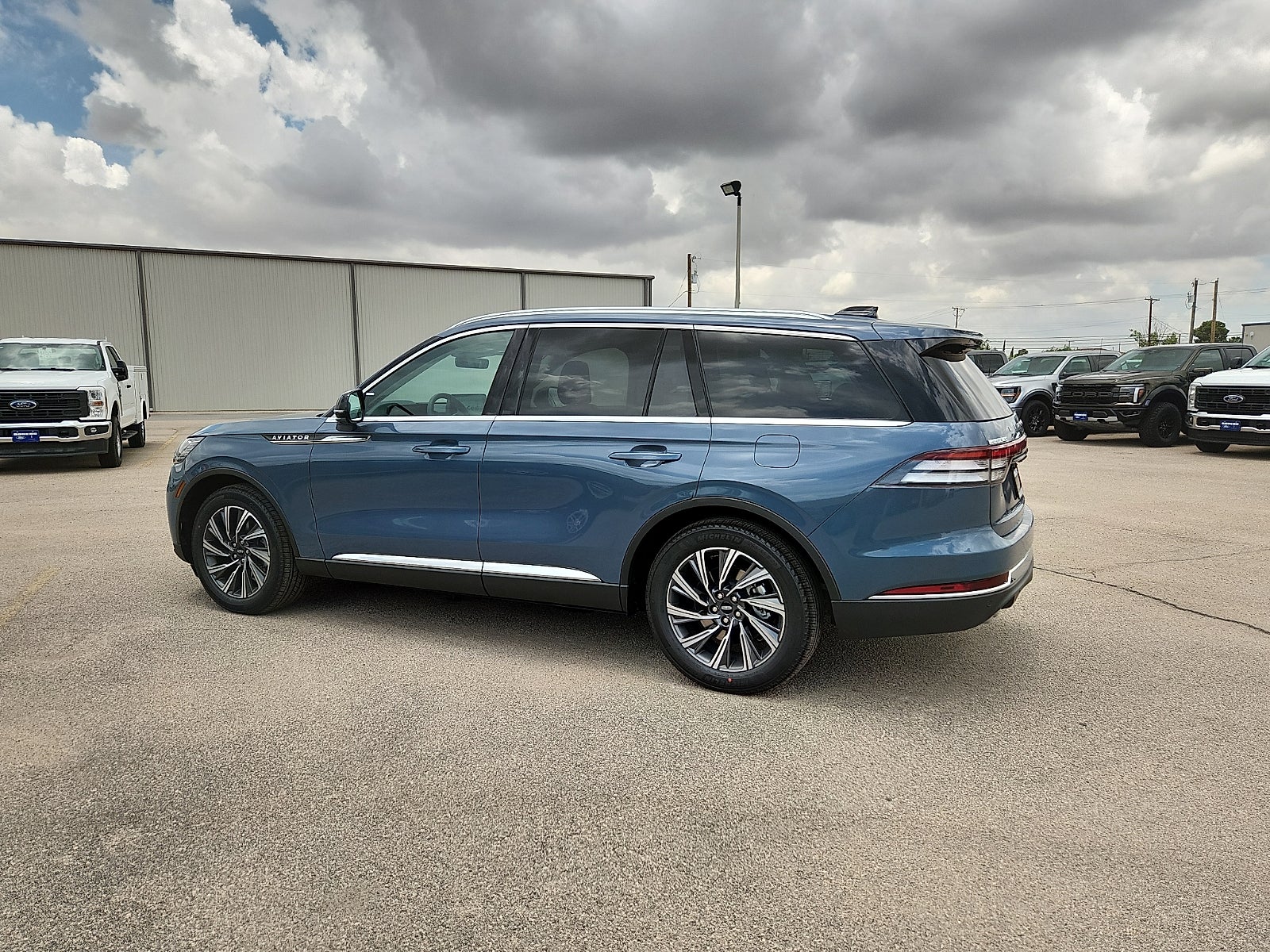 2026 Lincoln Aviator Premiere