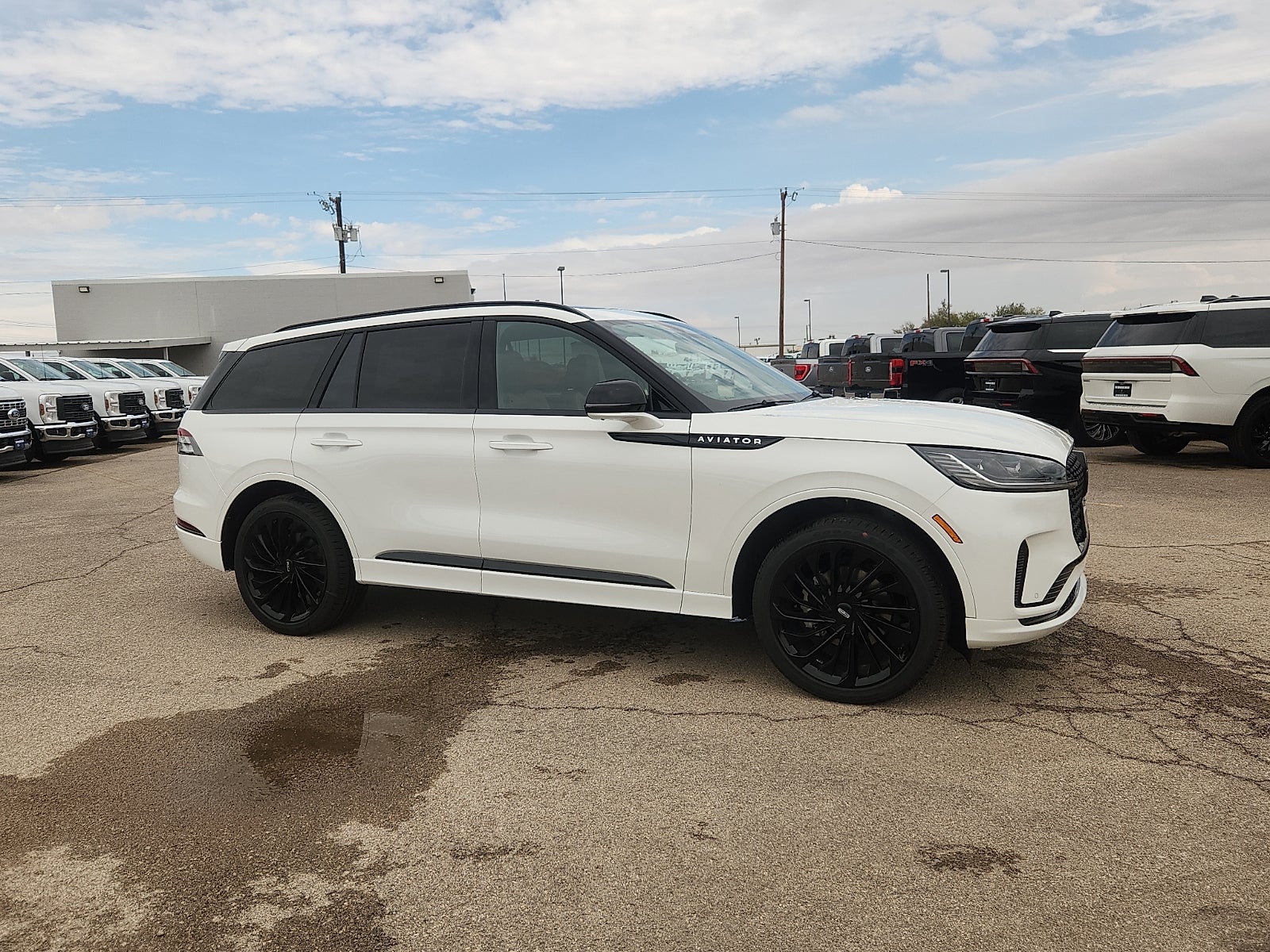 2027 Lincoln Aviator Reserve Premium