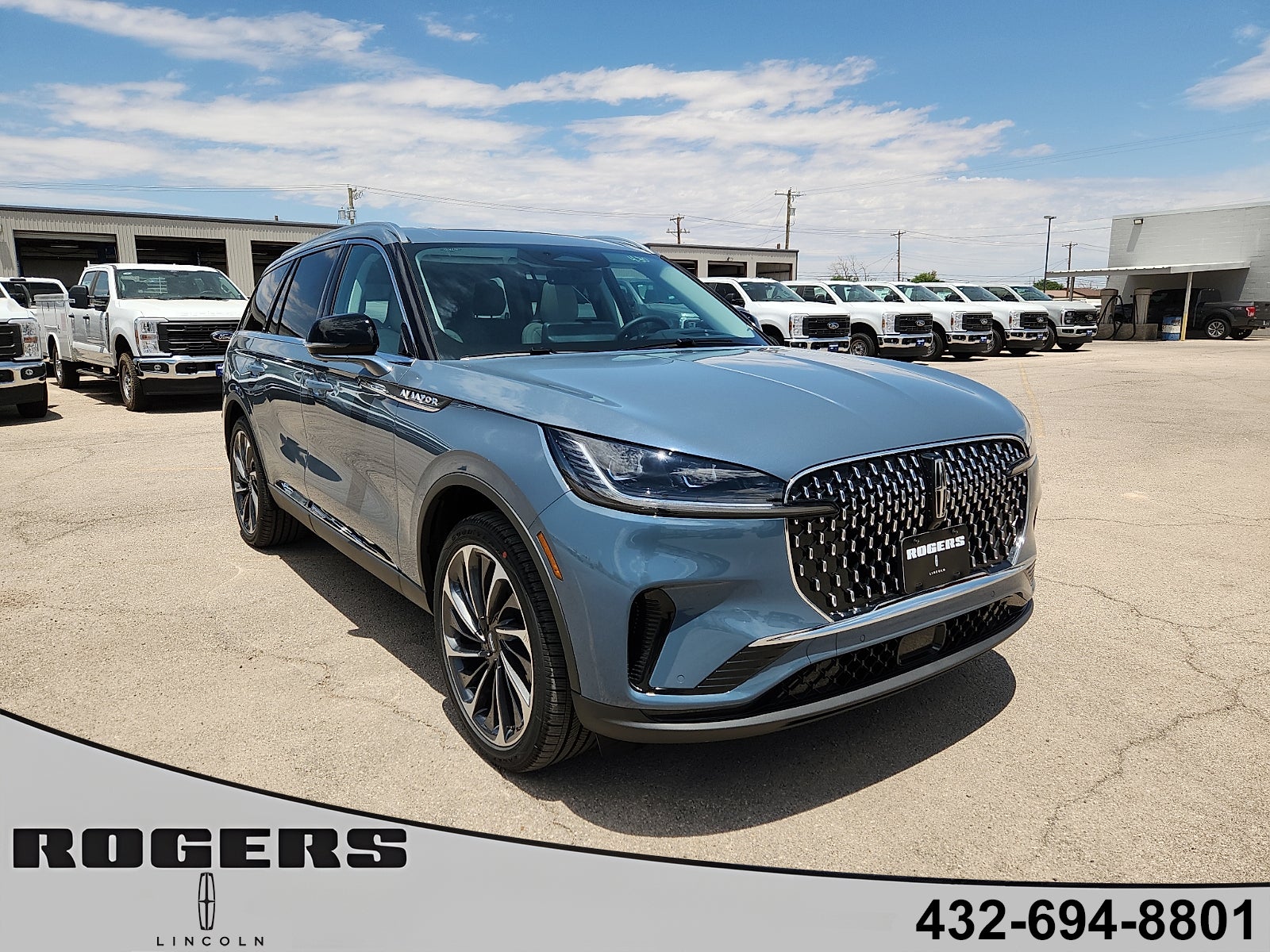 2026 Lincoln Aviator Reserve AWD's photo