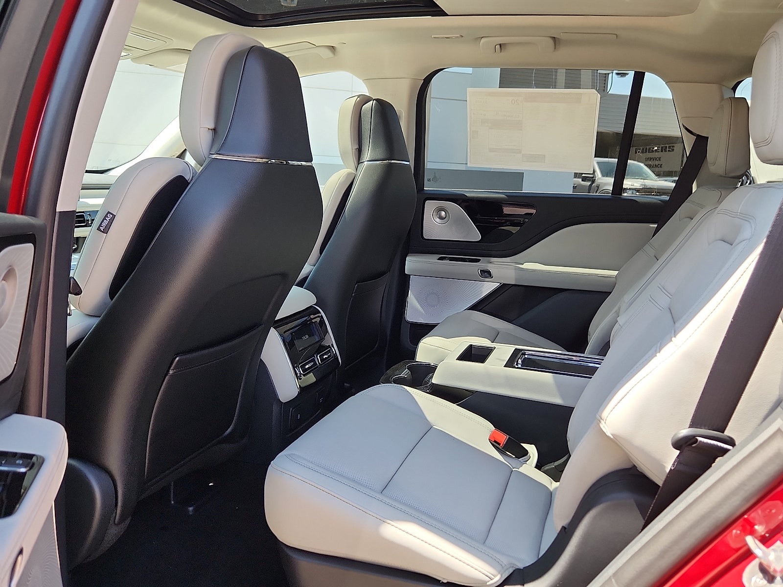 2027 Lincoln Aviator Reserve