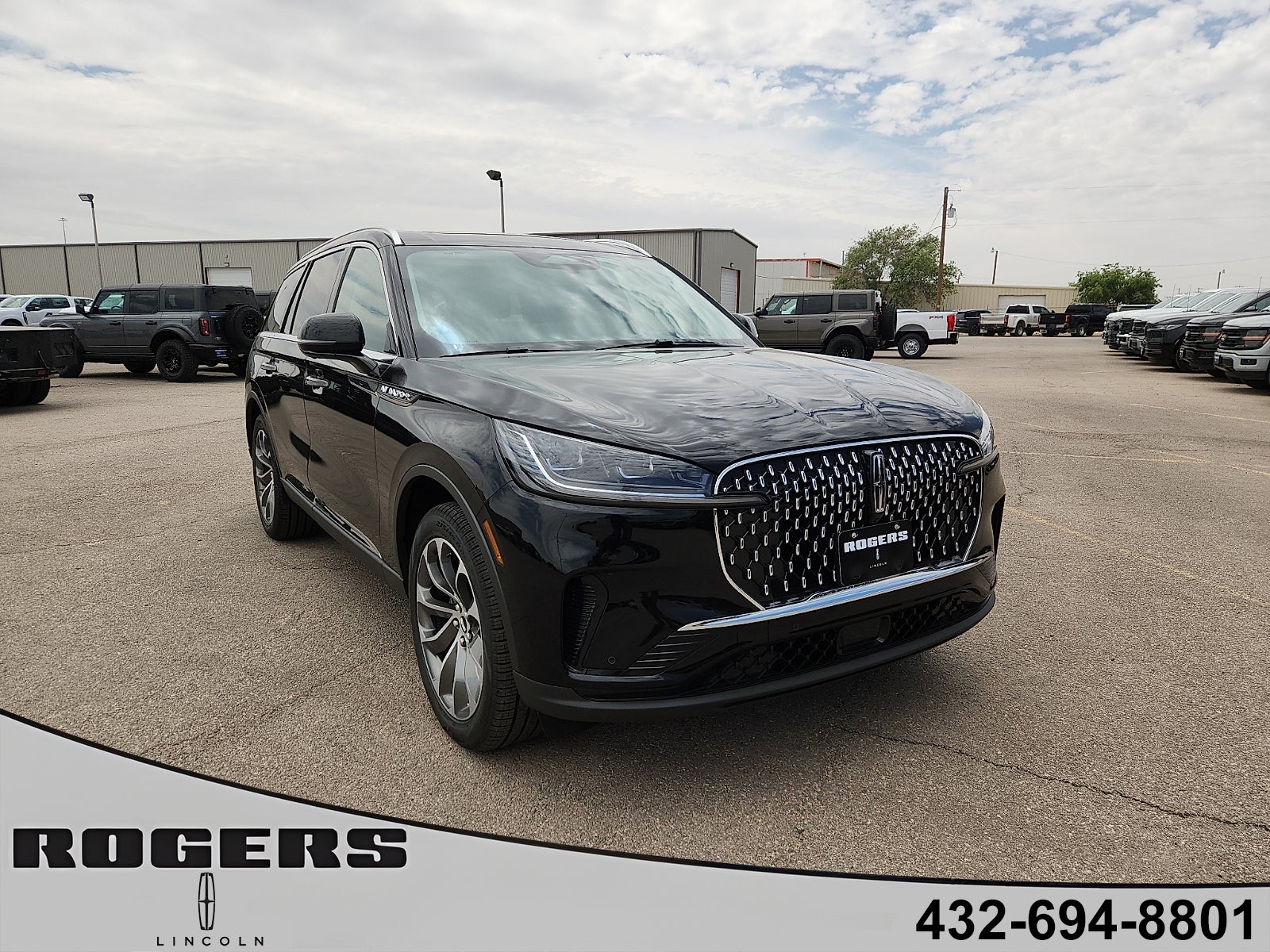 2026 Lincoln Aviator Reserve AWD's photo