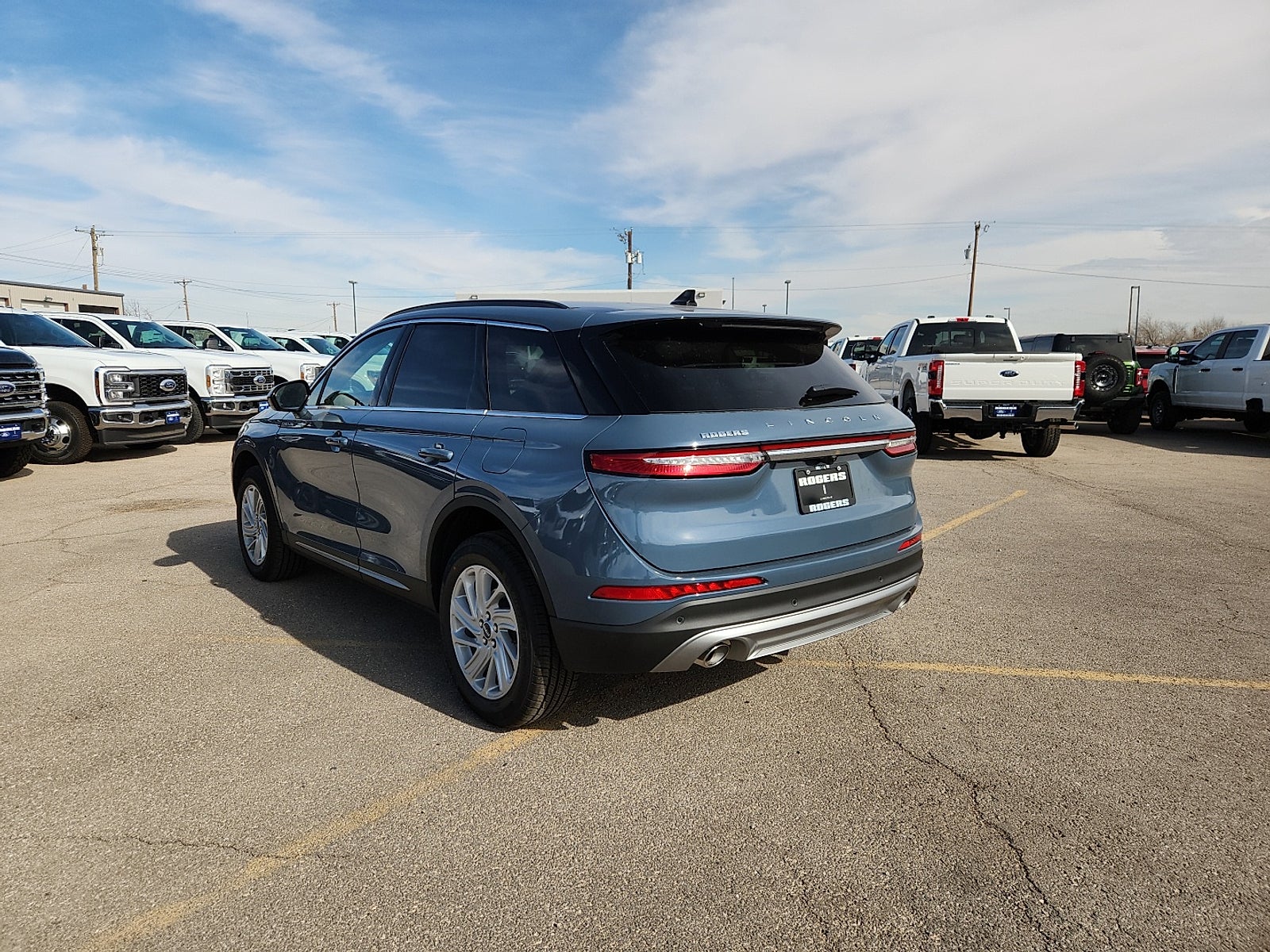 2026 Lincoln Corsair Premiere