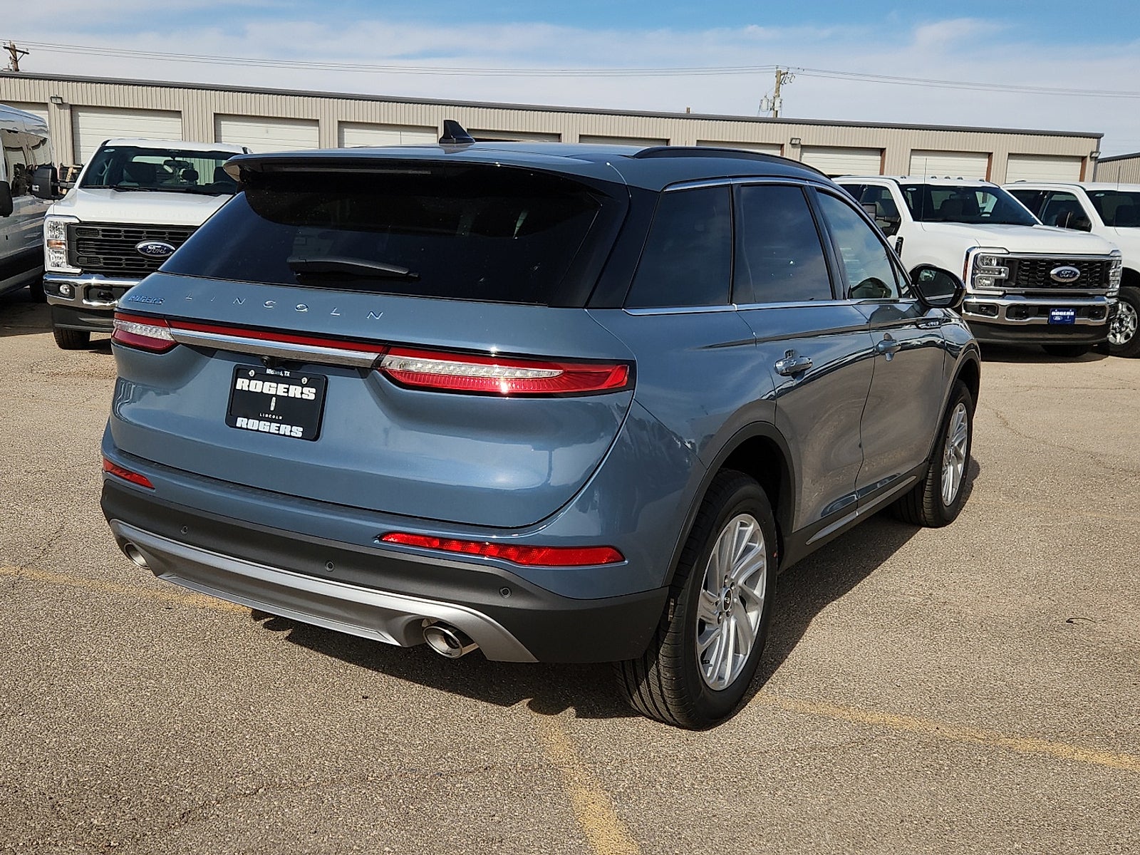 2026 Lincoln Corsair Premiere