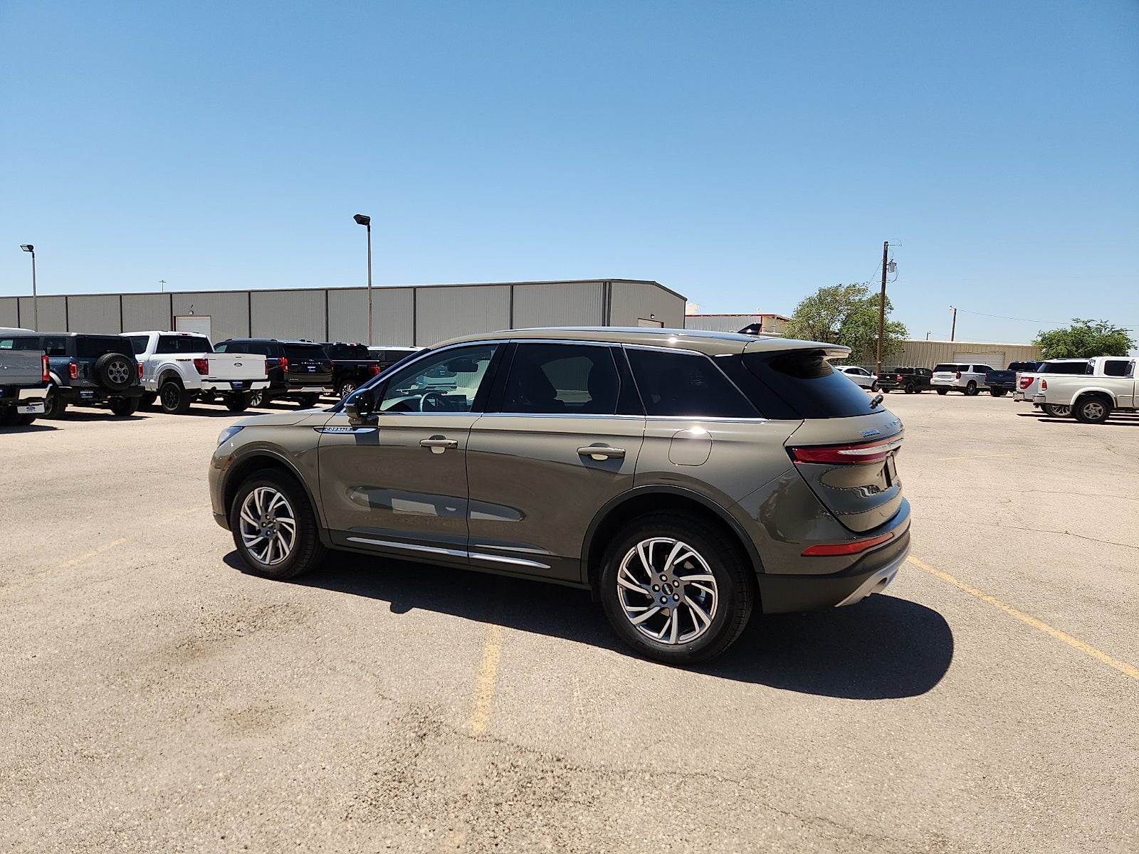 2025 Lincoln Corsair Premiere