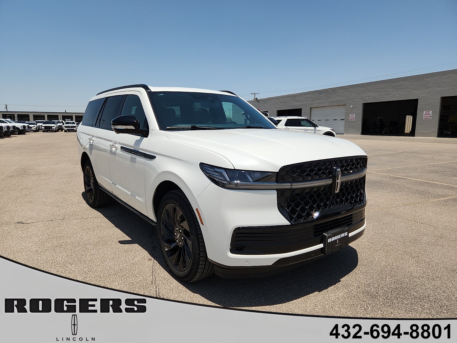 2027 Lincoln Navigator Reserve