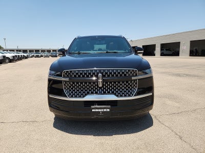 2027 Lincoln Navigator Reserve
