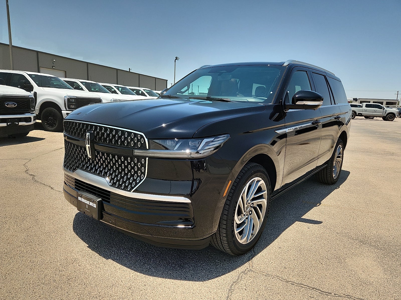 2027 Lincoln Navigator Reserve