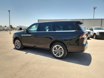 2027 Lincoln Navigator Reserve