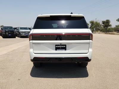 2027 Lincoln Navigator Reserve
