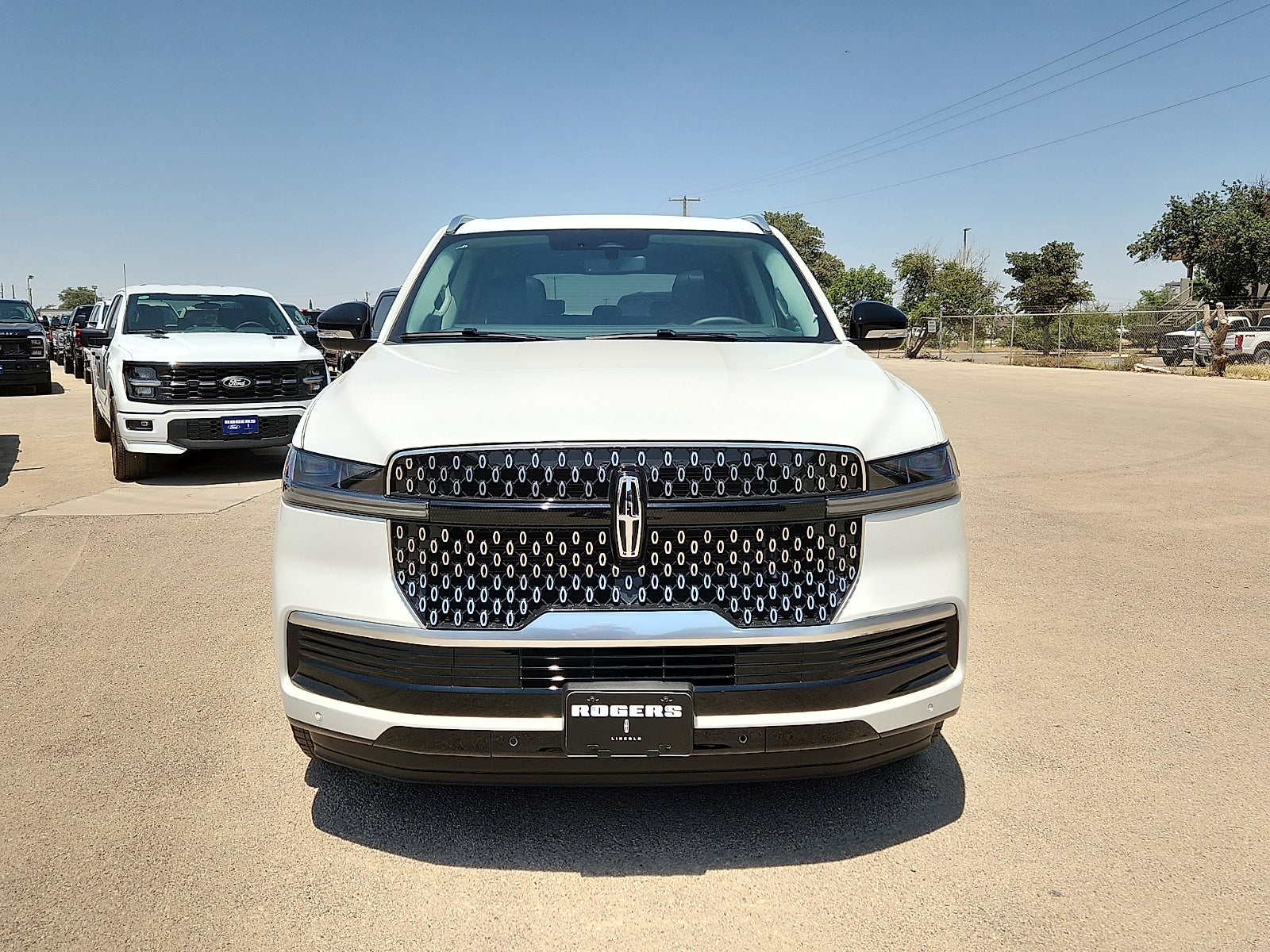 2027 Lincoln Navigator Reserve