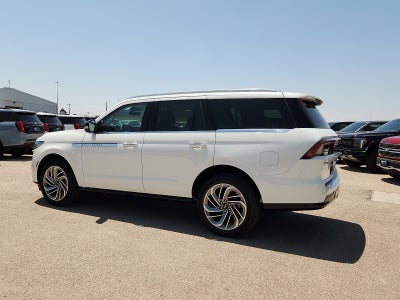 2027 Lincoln Navigator Reserve