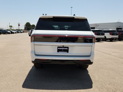 2027 Lincoln Navigator Reserve