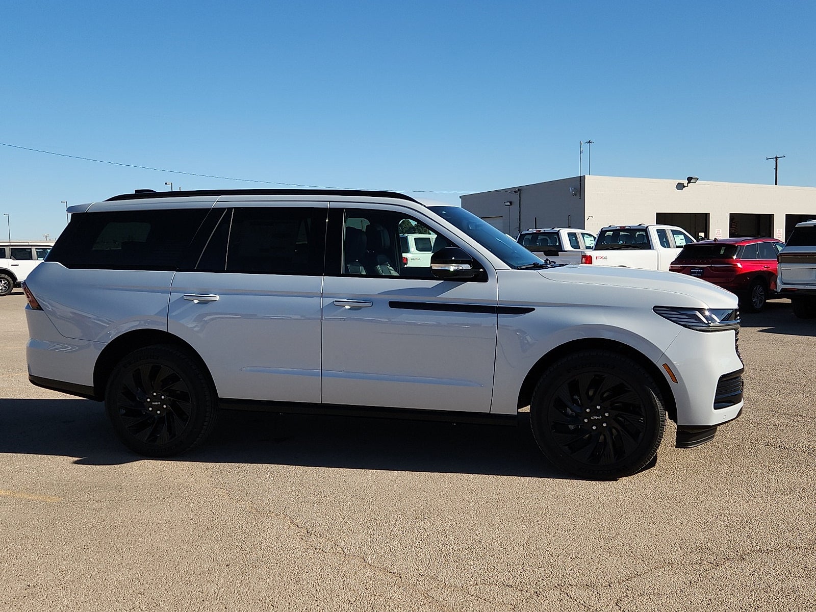 2025 Lincoln Navigator Reserve