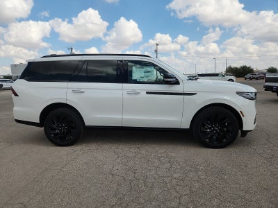 2025 Lincoln Navigator Reserve