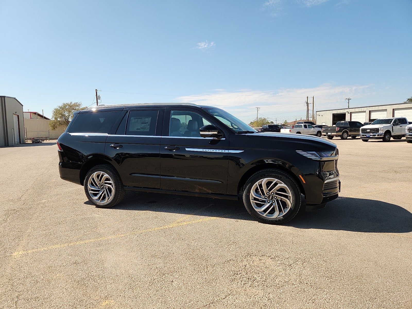 2027 Lincoln Navigator Reserve