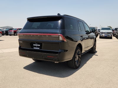 2027 Lincoln Navigator Reserve