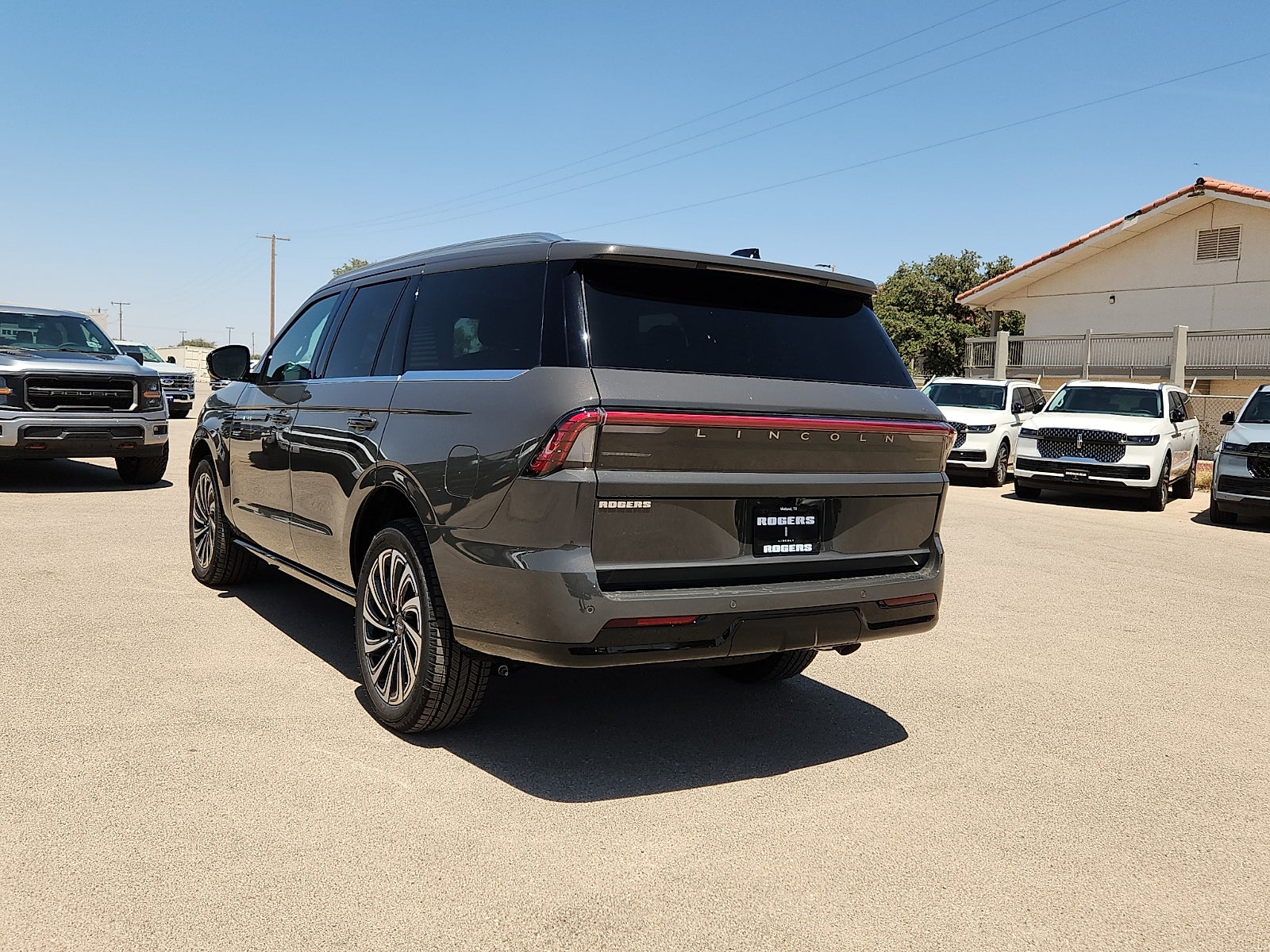2027 Lincoln Navigator Black Label