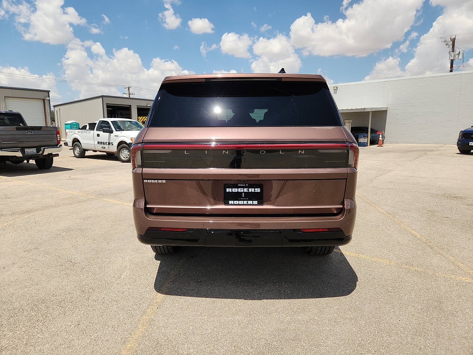 2027 Lincoln Navigator Black Label