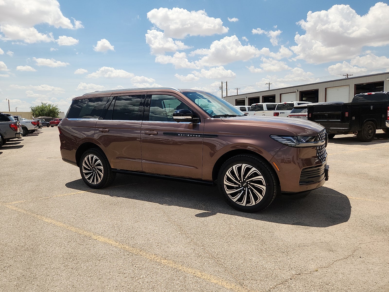 2027 Lincoln Navigator Black Label