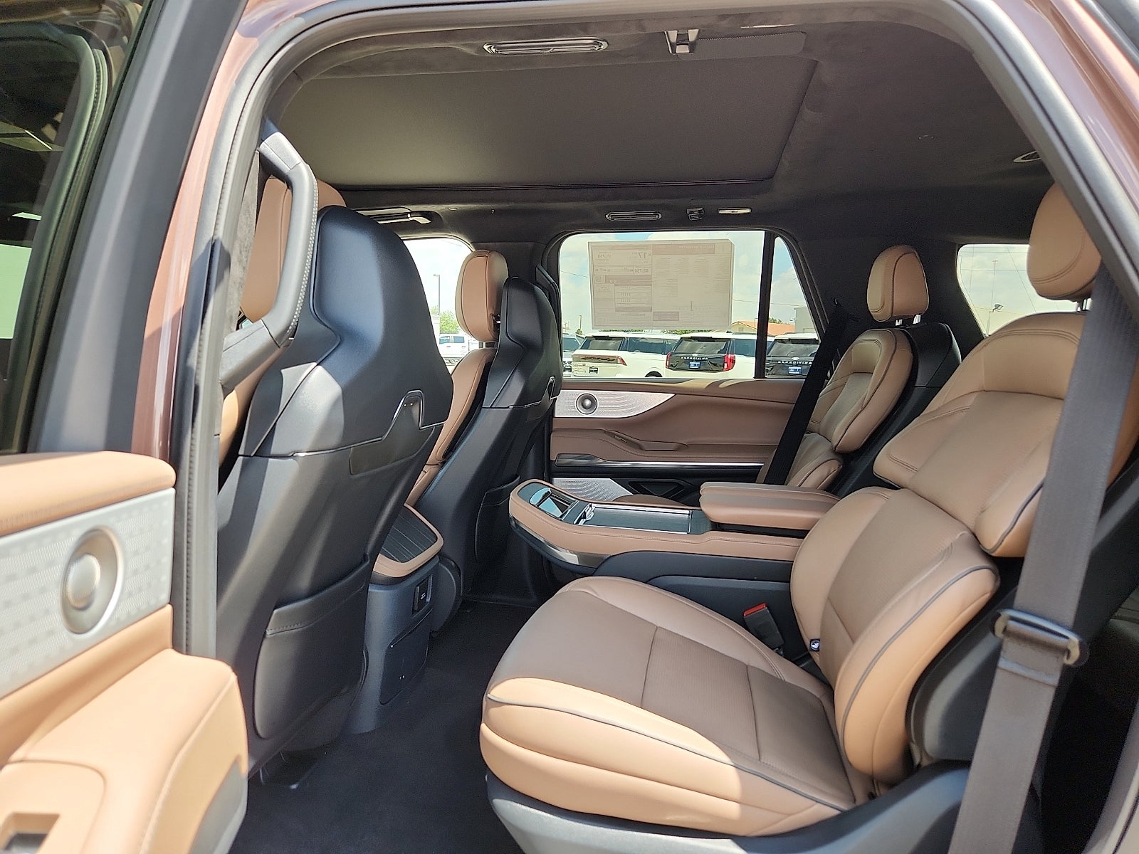 2027 Lincoln Navigator Black Label