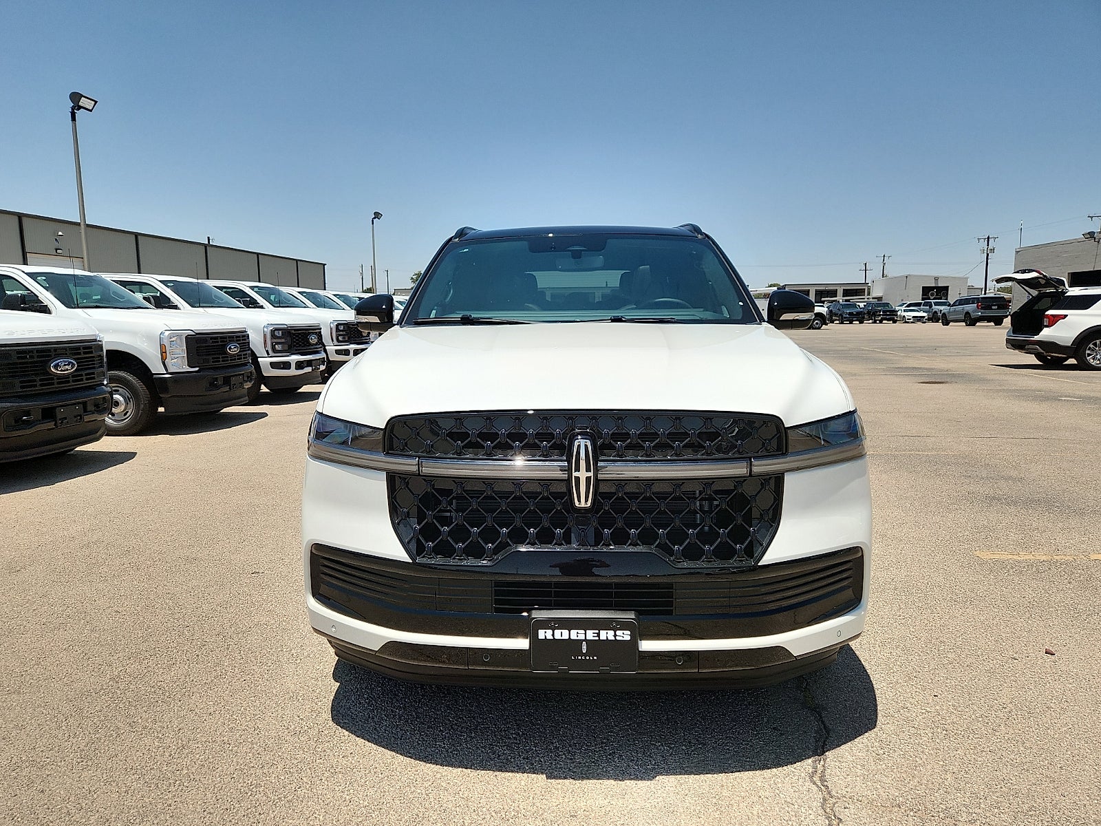 2027 Lincoln Navigator Black Label