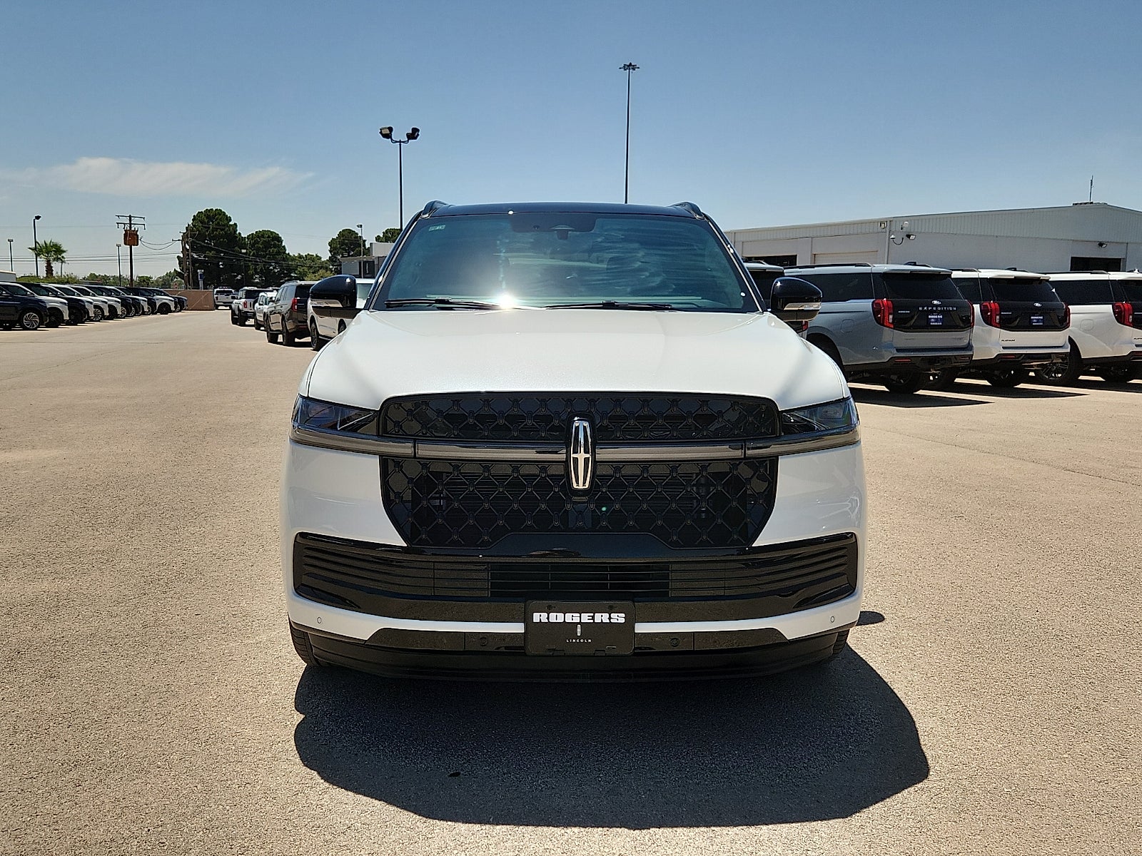 2027 Lincoln Navigator Black Label