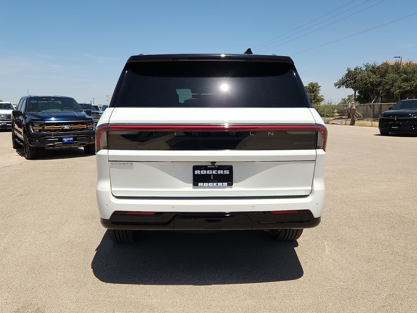 2027 Lincoln Navigator Black Label
