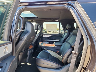 2027 Lincoln Navigator Black Label