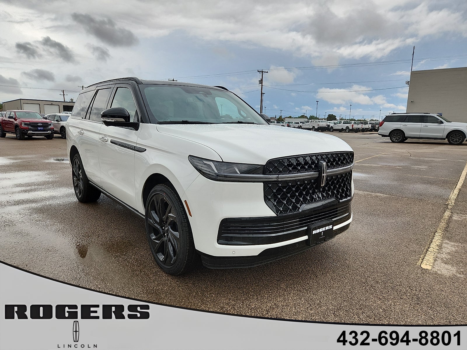 2026 Lincoln Navigator Black Label 4WD's photo