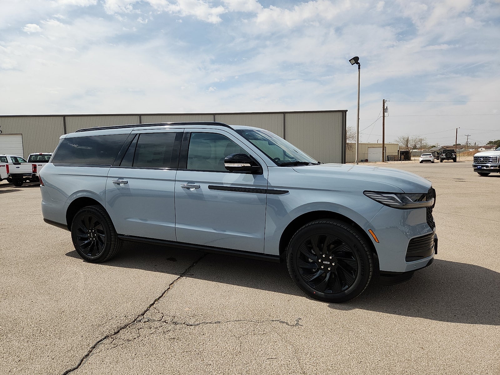 2026 Lincoln Navigator L Reserve