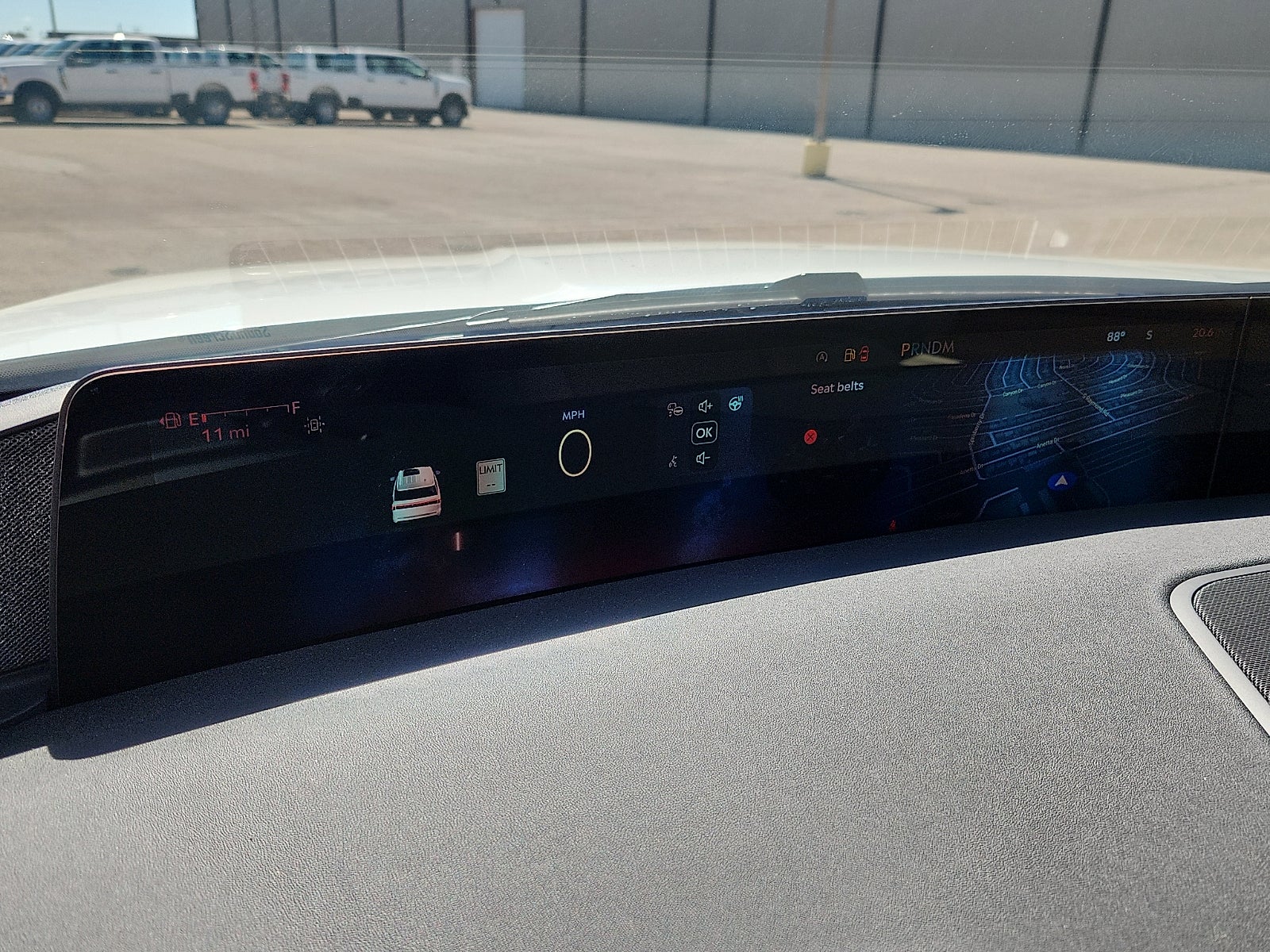 2027 Lincoln Navigator L Reserve