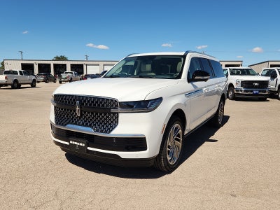 2027 Lincoln Navigator L Reserve