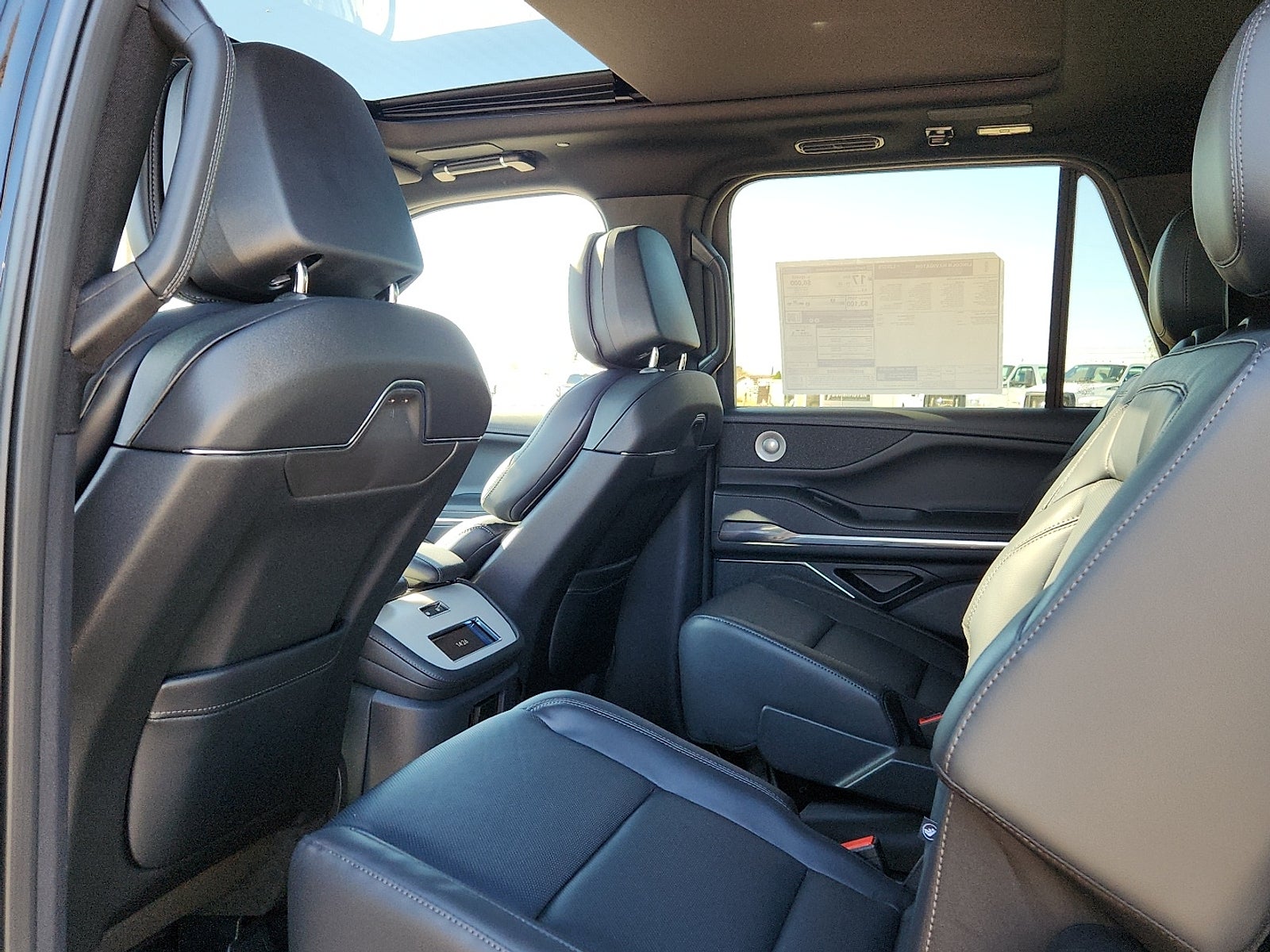 2025 Lincoln Navigator Reserve-L