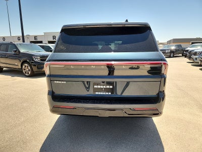 2026 Lincoln Navigator L Reserve