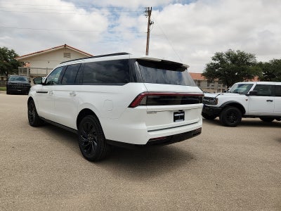 2026 Lincoln Navigator L Reserve