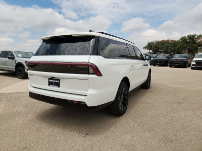 2026 Lincoln Navigator L Reserve