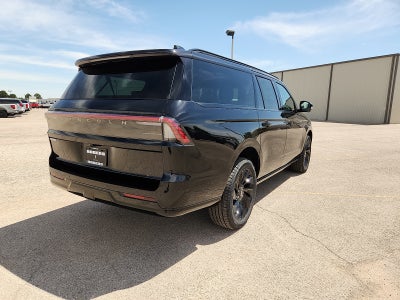 2026 Lincoln Navigator L Reserve