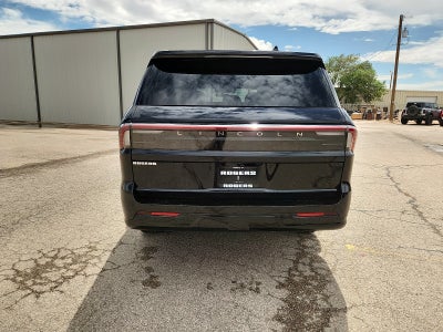 2027 Lincoln Navigator L Reserve