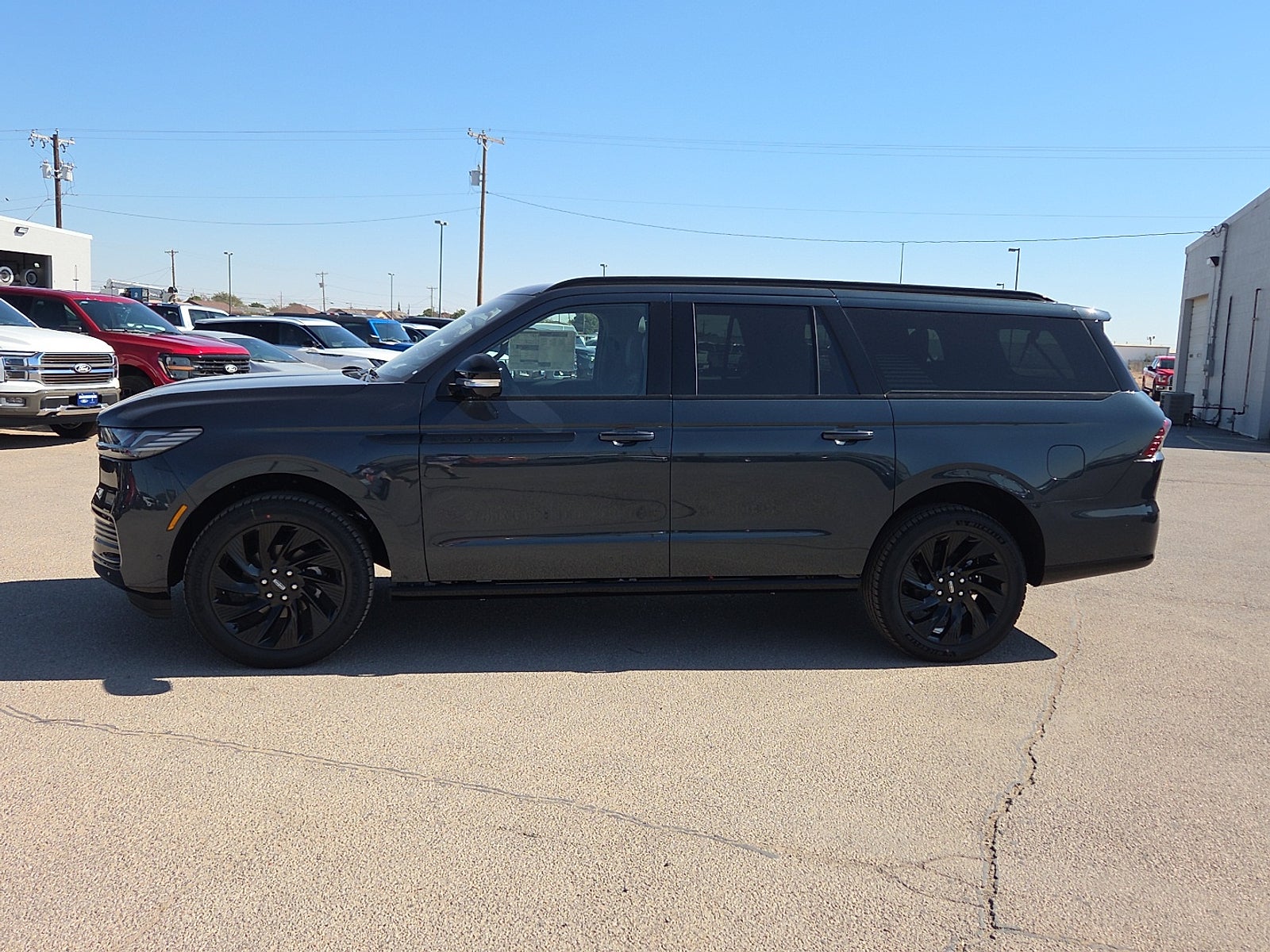 2025 Lincoln Navigator Reserve-L