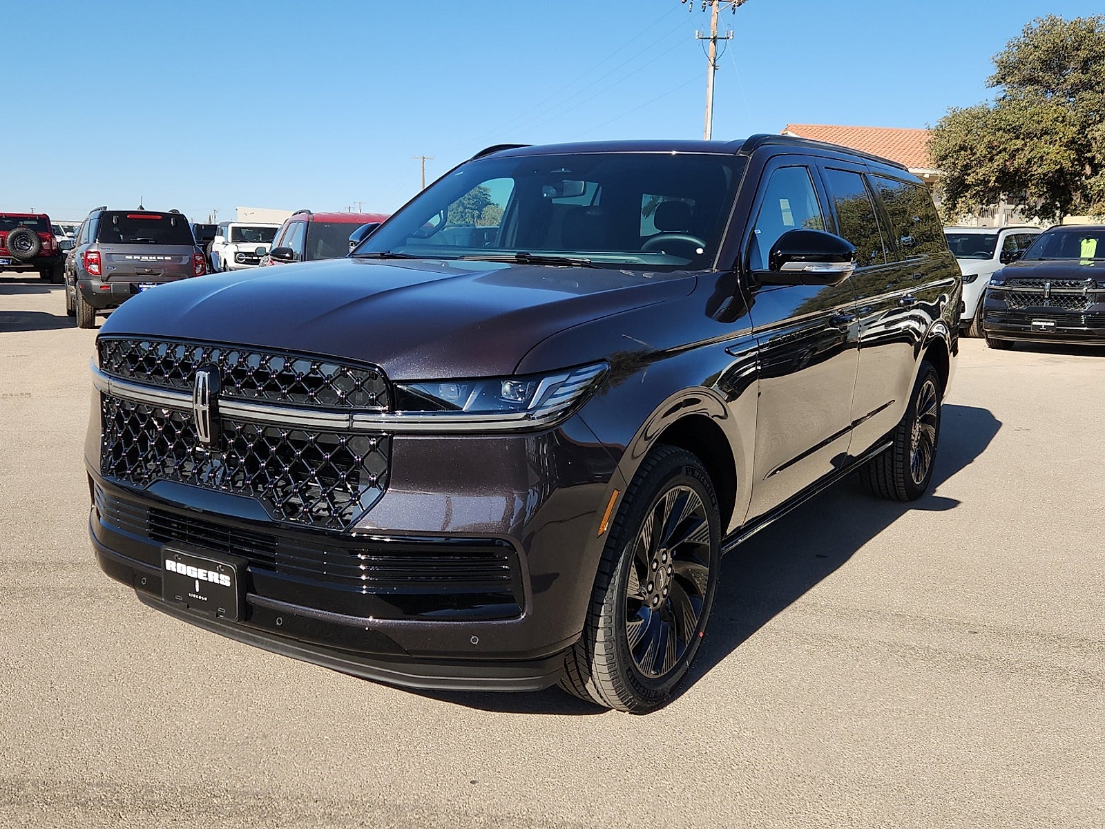 2025 Lincoln Navigator Reserve-L