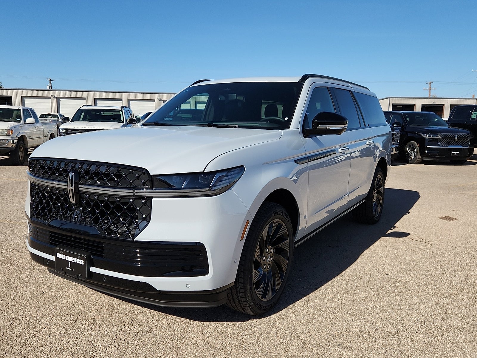 2025 Lincoln Navigator Reserve-L