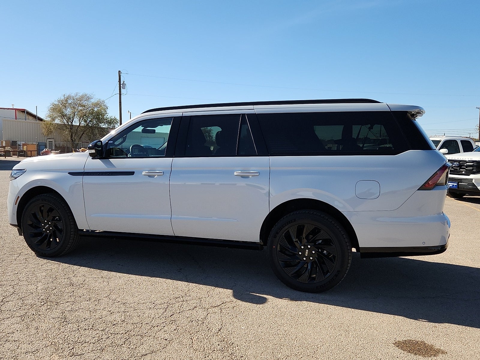 2025 Lincoln Navigator Reserve-L