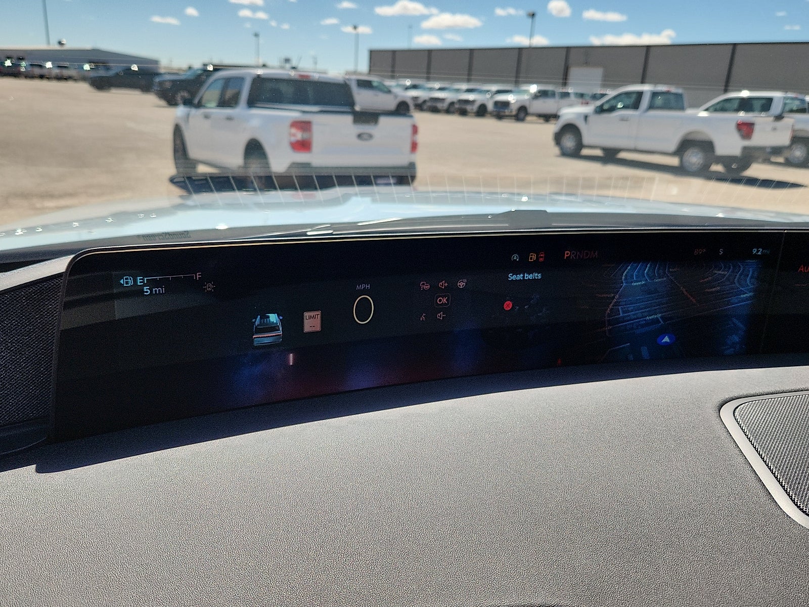 2027 Lincoln Navigator L Reserve