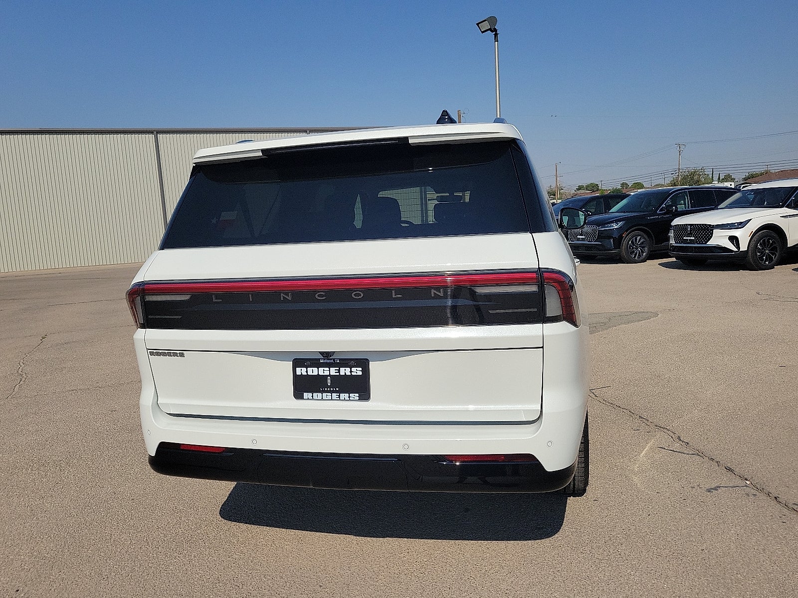 2025 Lincoln Navigator Reserve-L