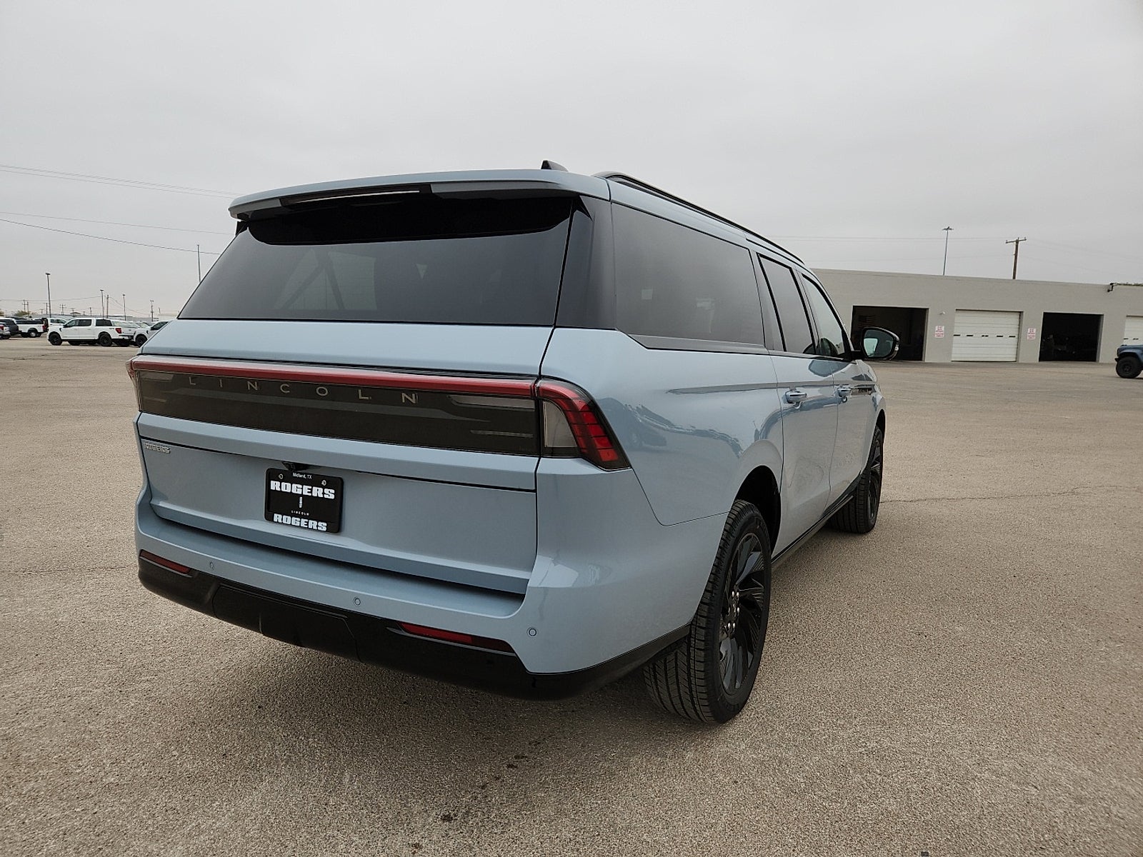 2025 Lincoln Navigator Reserve-L