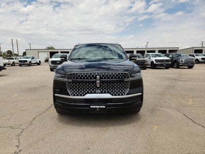 2026 Lincoln Navigator L Reserve
